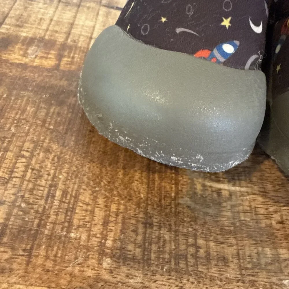 Bogs Boots Rebound B-MOC Snow Adventure Size 7 Toddler Space Moon Planets Rocket